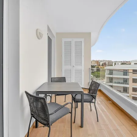 Penthouse By The Marina 아파트 라고스