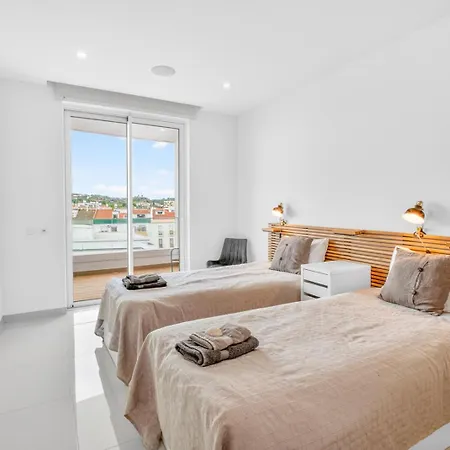 Penthouse By The Marina 아파트 라고스