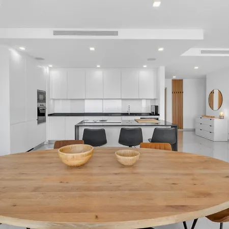 Appartement Penthouse By The Marina *