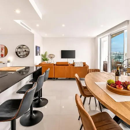 公寓 Penthouse By The Marina *